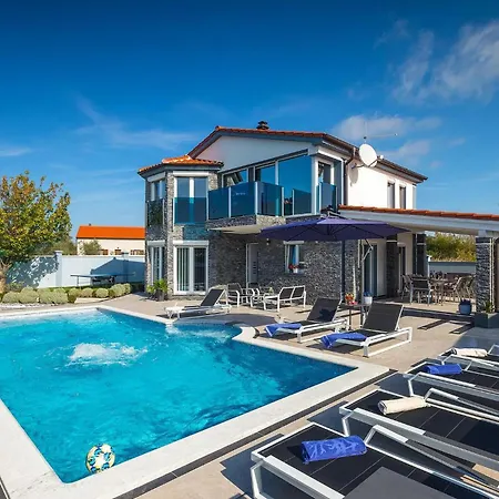 Danijela Holiday home *