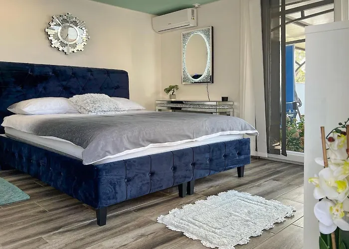 Nyaraló Danijela Póla