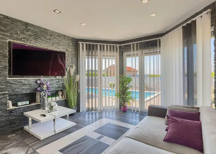 Danijela Hébergement de vacances Pula